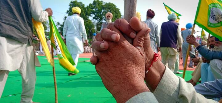 ਇਸ ਮੌਕੇ ਪਰਿਵਾਰਕ ਮੈਂਬਰਾਂ ਨੇ ਕਿਹਾ ਕਿ ਕਾਨੂੰਨ ਅੱਗੇ ਲੋਕ ਸੰਘਰਸ਼ ਦੀ ਜਿੱਤ ਹੋਈ ਹੈ। 