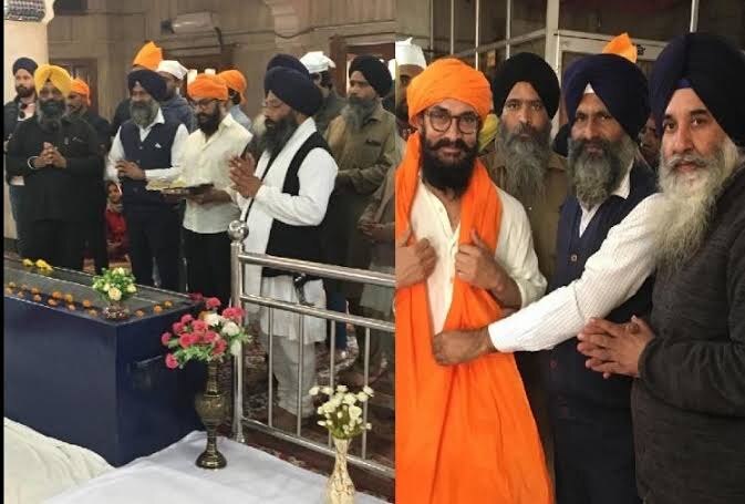 Laal Singh Chaddha actor Aamir Khan seeks blessings at Gurudwara Bhatta Sahib in Punjab ਸੱਤਲੁਜ ਨਾਲ ਖੇਤਾਂ 'ਚ ਆਮਿਰ ਖ਼ਾਨ ਦਾ ਡੇਰਾ, ਗੁਰਦੁਆਰਾ ਭੱਠਾ ਸਾਹਿਬ 'ਚ ਕੇਸਰੀ ਪੱਗ ਬੰਨ੍ਹ ਪਹੁੰਚੇ