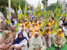 ਕਿਸਾਨਾਂ ਦੇ ਹੱਕ 'ਚ ਉੱਤਰੀਆਂ ਕਿਸਾਨ ਜਥੇਬੰਦੀਆਂ, ਪੰਜਾਬ ਸਰਕਾਰ ਖਿਲਾਫ ਕੀਤੀ ਨਾਅਰੇਬਾਜ਼ੀ