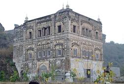 ਸਿੱਖਾਂ ਦਾ ਪਾਕਿਸਤਾਨ ਨਾਲ ਗੂੜ੍ਹਾ ਨਾਤਾ, ਗੁਆਂਢੀ ਮੁਲਕ 'ਚ 90 ਫ਼ੀਸਦੀ ਸਿੱਖ ਵਿਰਾਸਤੀ ਥਾਵਾਂ