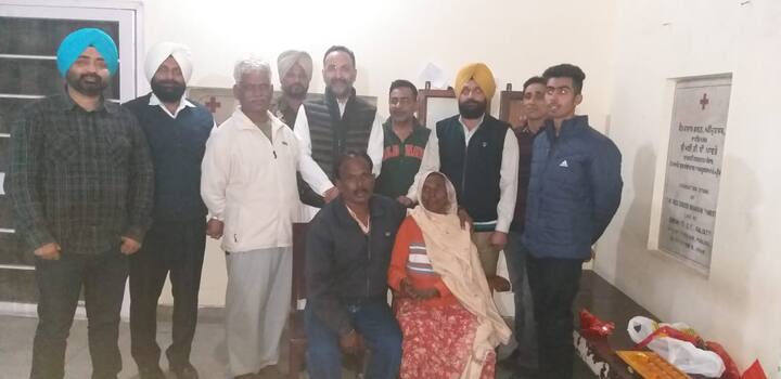 ਭਾਰਤ ਵੱਸਦੇ ਮਾਪਿਆਂ ਨੇ ਉਸ ਦੀ ਬਹੁਤ ਭਾਲ ਕੀਤੀ ਬਹੁਤ ਭਾਲ ਕੀਤੀ ਪਰ ਕੋਈ ਪਤਾ ਨਾ ਲੱਗਾ। ਅਖੀਰ ਉਨ੍ਹਾਂ ਨੇ ਗੁਲਾਮ ਫਰੀਦ ਨੂੰ ਮਰਿਆ ਸਮਝ ਕੇ ਉਸਦੀ ਵਾਪਸੀ ਦੀ ਆਸ ਛੱਡ ਦਿੱਤੀ।