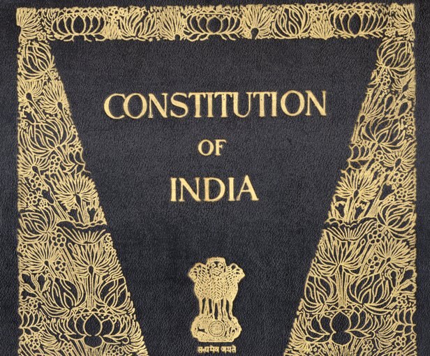 feature of constitution ਸਾਡਾ ਸੰਵਿਧਾਨ EPISODE 7: ਜਾਣੋ ਕੀ ਹੈ ਸੋਸ਼ਣ ਵਿਰੁੱਧ ਅਧਿਕਾਰ ?