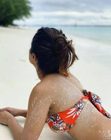 ਹਿਨਾ ਖ਼ਾਨ ਨੇ ਸੋਸ਼ਲ ਮੀਡੀਆ ‘ਤੇ ਸ਼ੇਅਰ ਕੀਤੀਆਂ ਦਿਲਕਸ਼ ਤਸਵੀਰਾਂ, ਫੈਨਸ ਨੂੰ ਆਈਆਂ ਪਸੰਦ