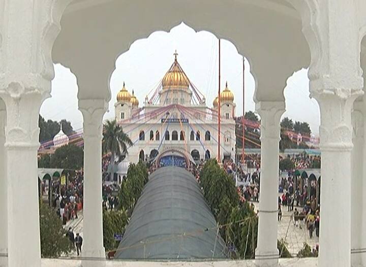 ਦਸਵੇਂ ਪਿਤਾ ਸ੍ਰੀ ਗੁਰੂ ਗੋਬਿੰਦ ਸਿੰਘ ਜੀ ਦੇ ਛੋਟੇ ਸਾਹਿਬਜ਼ਾਦਿਆਂ ਬਾਬਾ ਜੋਰਾਵਰ ਸਿੰਘ, ਬਾਬਾ ਫਤਿਹ ਸਿੰਘ ਅਤੇ ਮਾਤਾ ਗੁਜਰੀ ਜੀ ਦੀ ਸ਼ਹਾਦਤ ਨੂੰ ਸਮਰਪਿਤ ਤਿੰਨ ਦਿਨਾਂ ਸ਼ਹੀਦੀ ਜੋੜ ਮੇਲ ਦੀ ਸ਼ੁਰੂਆਤ ਵੀਰਵਾਰ ਤੋਂ ਹੋਈ।