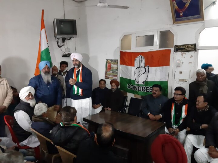 Manpreet badal in bathinda for celebrating congress Foundation Day ਬਿਕਰਮ ਮਜੀਠਿਆ ਨੂੰ ਸੋਸ਼ਲ ਮੀਡੀਆ ‘ਤੇ ਮਿਲ ਰਹਿਆਂ ਧਮਕੀਆਂ, ਬਾਦਲ ਨੇ ਕਿਹਾ ਪੰਜਾਬ ਪੁਲਿਸ ਕਰ ਰਹੀ ਜਾਂਚ