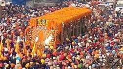 ਨਗਰ ਕੀਰਤਨ ਦੌਰਾਨ ਲੱਗੇ 'ਖ਼ਾਲਿਸਤਾਨ ਜ਼ਿੰਦਾਬਾਦ' ਦੇ ਨਾਅਰੇ, ਕਿਸੇ ਨੇ ਨਹੀਂ ਰੋਕਿਆ