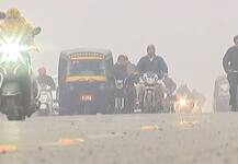 ਸਰਦੀਆਂ 'ਚ ਹੋ ਜਾਓ ਸਾਵਧਾਨ: ਸੰਘਣੀ ਧੁੰਦ 'ਚ ਵਾਹਨ ਚਲਾਉਂਦੇ ਸਮੇਂ ਇਨ੍ਹਾਂ ਚੀਜ਼ਾਂ ਦਾ ਰੱਖੋ ਧਿਆਨ