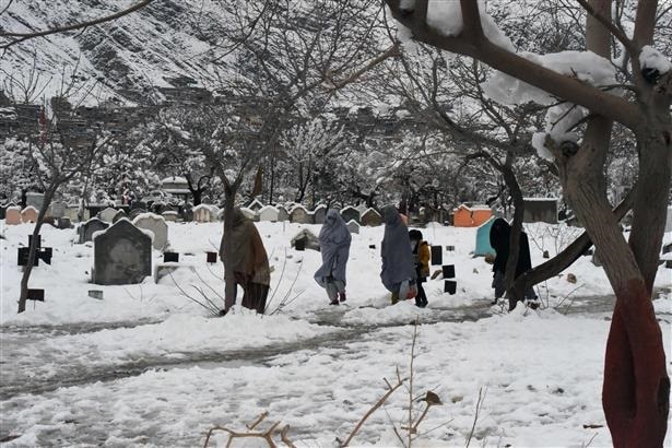 Weather report on 21 December, Snowfall in the mountains, fog continues in northern India Weather Update: ਪਹਾੜਾਂ 'ਤੇ ਬਰਫਬਾਰੀ, ਉੱਤਰ ਭਾਰਤ ਵਿੱਚ ਧੁੰਦ ਦਾ ਕਹਿਰ ਜਾਰੀ