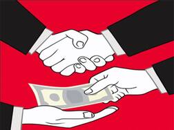 ਰਿਸ਼ਵਤ ਨਹੀਂ ਮਿਲੀ ਤਾਂ ਅਫਸਰ ਨੇ ਗੁੱਸੇ 'ਚ 4 ਸਾਲਾ ਬੱਚੇ ਦੀ ਉਮਰ ਲਿਖੀ 104 ਸਾਲ