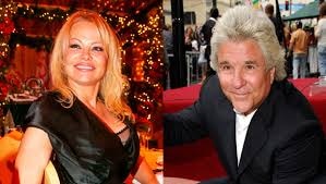 Pamela Anderson marries film producer Jon Peters in secret 5th wedding 52 ਸਾਲ ਦੀ ਉਮਰ 'ਚ ਪਾਮੇਲਾ ਨੇ ਕੀਤਾ 5ਵਾਂ ਵਿਆਹ