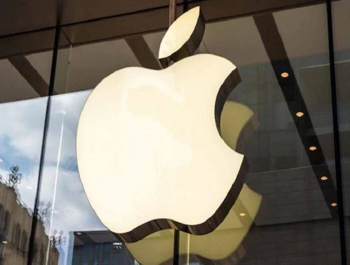 ਉੱਥੇ ਹੀ ਸਾਲ 2019 'ਚ ਭਾਰਤ 'ਚ ਐਪਲ ਦੇ ਨਵੇਂ ਆਈਫੋਨ 11 ਸੀਰੀਜ਼ ਦਾ ਸਭ ਤੋਂ ਤੇਜ਼ ਰੋਲਆਊਟ ਦੇਖਿਆ ਗਿਆ। ਜਿਸ 'ਚ ਕਾਊਂਟਰ ਪਾਰਟ ਮੁਤਾਬਕ ਅਗ੍ਰੈਸਿਵ ਪ੍ਰਾਈਸ ਤੇ ਚੰਗੀ ਰਣਨੀਤੀ ਤਹਿਤ ਜੰਮ ਕੇ ਕਮਾਈ ਕੀਤੀ।