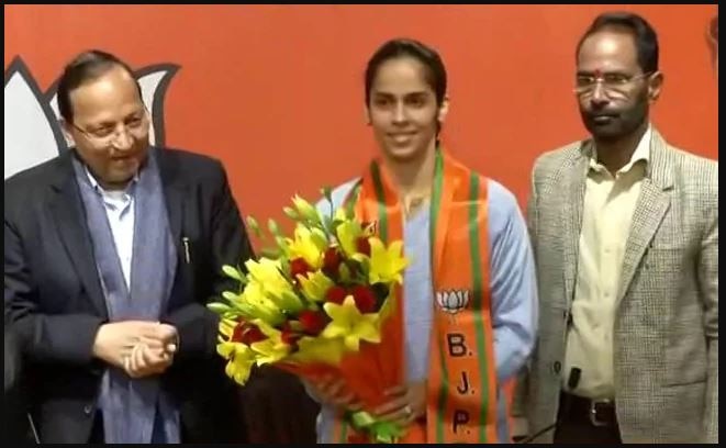 adminton player Saina Nehwal joins BJP ਹੁਣ ਮੋਦੀ ਲਈ ਕੰਮ ਕਰੇਗੀ ਸਾਇਨਾ ਨੇਹਵਾਲ, ਕੇਜਰੀਵਾਲ ਦੇ ਗੜ੍ਹ 'ਤੇ ਚੜ੍ਹਾਈ