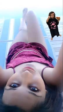 ਬਿੱਗ ਬੌਸ ਤੋਂ ਬਾਅਦ ਦਲਜੀਤ 'ਤੇ ਚੜਿਆ ਹੌਟਨੈਸ ਫੀਵਰ, ਸਾਹਮਣੇ ਆਈਆਂ ਹੈਰਾਨ ਕਰਨ ਵਾਲੀਆਂ ਤਸਵੀਰਾਂ