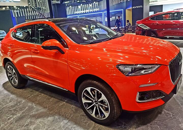 ਜੇ ਤੁਸੀਂ ਐਕਸਪੋ 'ਤੇ ਜਾ ਰਹੇ ਹੋ, ਤਾਂ ਬਹੁਤ ਸਾਰੀਆਂ ਐਸਯੂਵੀ ਦੇ ਨਾਲ haval ਦੀ ਇਹ ਕਾਰ ਜ਼ਰੂਰ ਵੇਖੋ। ਇੱਕ ਛੋਟੀ ਜਿਹੀ ਇਲੈਕਟ੍ਰਿਕ ਕਾਰ ਜੋ ਭਾਰਤ ਆ ਸਕਦੀ ਹੈ।