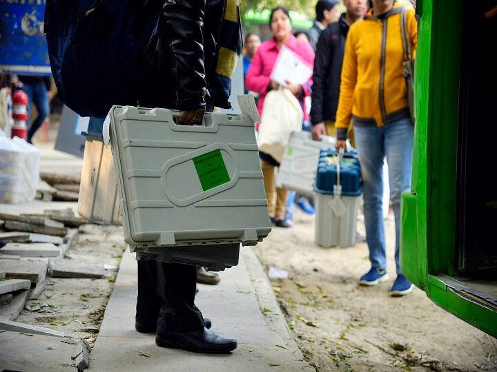 Delhi Election Result: ਕਿਸਦੇ ਸਿਰ ਸਜੇਗਾ ਦਿੱਲੀ ਦਾ ਤਾਜ, ਵੋਟਾਂ ਦੀ ਗਿਣਤੀ ਸਵੇਰੇ 8 ਵਜੇ ਤੋਂ ਸ਼ੁਰੂ delhi-election-result-counting-to-start-on-tuesday-from-8am-in-morning Delhi Election Result: ਕਿਸਦੇ ਸਿਰ ਸਜੇਗਾ ਦਿੱਲੀ ਦਾ ਤਾਜ, ਵੋਟਾਂ ਦੀ ਗਿਣਤੀ ਸਵੇਰੇ 8 ਵਜੇ ਤੋਂ ਸ਼ੁਰੂ