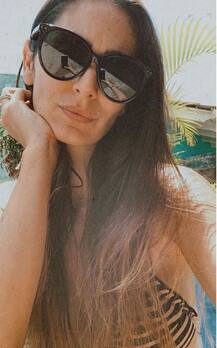 ਪੰਜ ਮਹੀਨੇ ਦੀ ਬੱਚੀ ਨੂੰ ਸਮੁੰਦਰ ਕਿਨਾਰੇ ਲੈ ਕੇ ਪਹੁੰਚੀ ਇਹ ਐਕਟਰੇਸ, ਸ਼ੇਅਰ ਕੀਤੀਆਂ ਹੌਟ ਤਸਵੀਰਾਂ