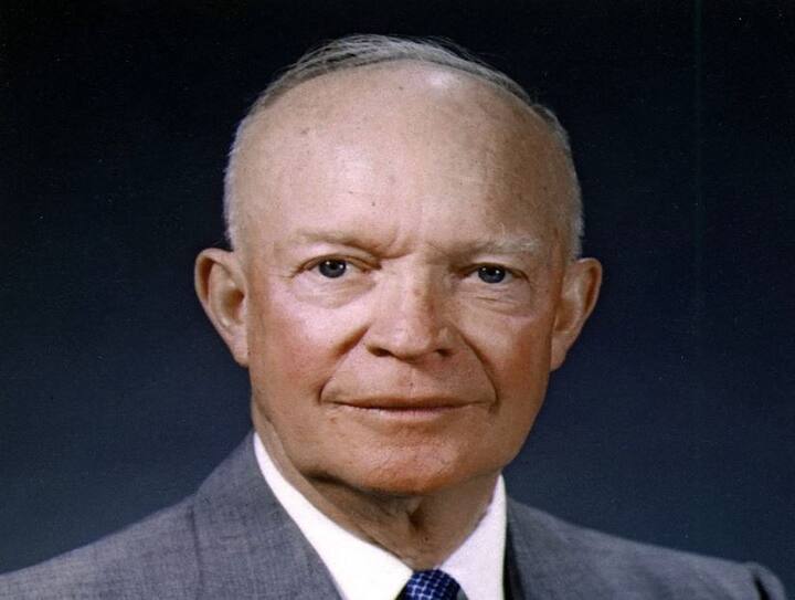 ਅਮਰੀਕੀ ਰਾਸ਼ਟਰਪਤੀ ਡੀ ਆਈਜ਼ਨਹਾਵਰ 1959 ਵਿੱਚ ਪਹਿਲੀ ਵਾਰ ਭਾਰਤ ਆਏ ਸਨ। ਉਸ ਸਮੇਂ ਭਾਰਤ ਦੇ ਪ੍ਰਧਾਨ ਮੰਤਰੀ ਪੰਡਿਤ ਜਵਾਹਰ ਲਾਲ ਨਹਿਰੂ ਸਨ।