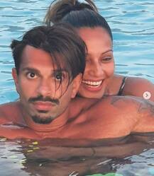 ਬਿਪਾਸ਼ਾ ਬਾਸੂ ਮਨਾ ਰਹੀ ਪਤੀ ਕਰਨ ਗਰੋਵਰ ਦਾ ਜਨਮਦਿਨ, ਪੂਲ ਦੀਆਂ ਤਸਵੀਰਾਂ ਕੀਤੀਆਂ ਸ਼ੇਅਰ