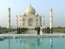 ਟਰੰਪ ਨੇ ਪਰਿਵਾਰ ਨਾਲ ਕੀਤਾ ਦੀਦਾਰ-ਏ-ਤਾਜ, ਵੇਖੋ ਤਸਵੀਰਾਂ