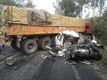 ਹੁਸ਼ਿਆਰਪੁਰ 'ਚ ਬਰਾਤ ਵਾਲੀ ਕਾਰ ਹਾਦਸੇ ਦੀ ਸ਼ਿਕਾਰ, ਲਾੜੇ ਦੇ ਭਰਾ ਸਣੇ ਚਾਰ ਹਲਾਕ