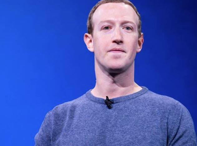  ਫੇਸਬੁੱਕ ਦੇ ਸੰਸਥਾਪਕ ਮਾਰਕ ਜੁਕਰਬਰਗ, 84 ਬਿਲੀਅਨ ਡਾਲਰ ਦੀ ਜਾਇਦਾਦ ਦੇ ਨਾਲ ਪੰਜਵੇਂ ਸਥਾਨ 'ਤੇ ਹਨ।