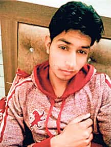 ਆਈਲੈਟਸ 'ਚ ਨਾ ਆਏ ਬੈਂਡ ਤਾਂ ਇਕਲੌਤੇ ਪੁੱਤਰ ਦੇ ਚੁੱਕਿਆ ਖਤਰਨਾਕ ਕਦਮ ਆਈਲੈਟਸ 'ਚ ਨਾ ਆਏ ਬੈਂਡ ਤਾਂ ਇਕਲੌਤੇ ਪੁੱਤਰ ਦੇ ਚੁੱਕਿਆ ਖਤਰਨਾਕ ਕਦਮ