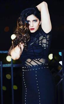 ਸਪਨਾ ਚੌਧਰੀ ਨੇ ਮੇਕਓਵਰ 'ਚ ਕਰਵਾਇਆ ਫੋਟੋਸ਼ੂਟ, ਤਸਵੀਰਾਂ ਵਾਇਰਲ