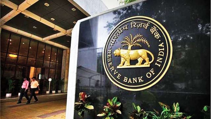 banks loan increased 6.52 percent and deposits jumps 10.64 percent ਕੋਰੋਨਾ ਦੇ ਕਹਿਰ 'ਚ RBI ਦਾ ਵੱਡਾ ਖੁਲਾਸਾ! ਬੈਂਕ ਕਰਜ਼ ‘ਚ 6.52% ਤੇ ਬੈਂਕ ਡਿਪੋਜ਼ਿਟ 'ਚ 10.64% ਵਾਧਾ