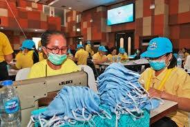 ਕੋਰੋਨਾ ਦਾ ਖ਼ੌਫ...ਬਾਜ਼ਾਰ 'ਚ ਮਾਸਕ, ਗੱਲਵਜ਼ ਤੇ ਹੈਂਡ ਸੈਨੇਟਾਈਜ਼ਰ ਖ਼ਤਮ Mask Price Increases Due To Coronavirus Outbreak ਕੋਰੋਨਾ ਦਾ ਖ਼ੌਫ...ਬਾਜ਼ਾਰ 'ਚ ਮਾਸਕ, ਗੱਲਵਜ਼ ਤੇ ਹੈਂਡ ਸੈਨੇਟਾਈਜ਼ਰ ਖ਼ਤਮ