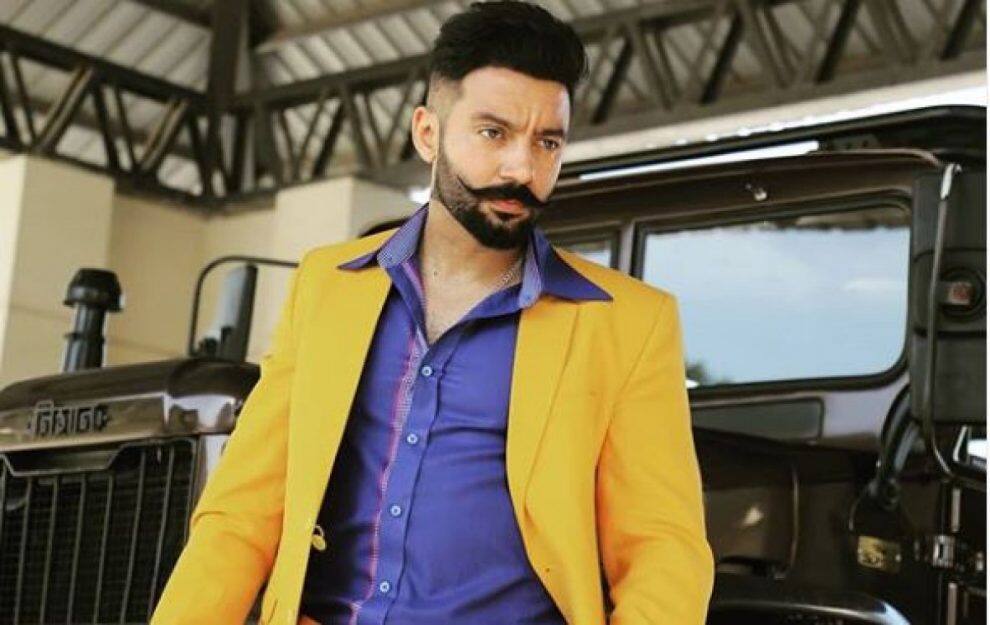ਸਿੱਪੀ ਗਿੱਲ ਖ਼ਿਲਾਫ਼ ਮੋਗਾ ਥਾਣੇ 'ਚ ਮਾਮਲਾ ਦਰਜ casse filed against punjabi singer sippy gill in moga ਸਿੱਪੀ ਗਿੱਲ ਖ਼ਿਲਾਫ਼ ਮੋਗਾ ਥਾਣੇ 'ਚ ਮਾਮਲਾ ਦਰਜ