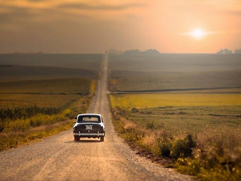 Road Trip Tips: ਵੀਕੈਂਡ 'ਤੇ ਆਪਣੀ ਕਾਰ 'ਚ ਘੁੰਮਣ ਜਾ ਰਹੇ ਹੋ ਤਾਂ ਰੱਖੋ ਇਨ੍ਹਾਂ ਗੱਲਾਂ ਦਾ ਧਿਆਨ