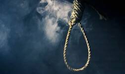 ਕਰਜ਼ੇ ਹੇਠ ਕਿਸਾਨ ਨੇ ਫਾਹਾ ਲਾ ਕੀਤੀ ਖੁਦਕੁਸ਼ੀ, 15 ਲੱਖ ਰੁਪਏ ਲਿਆ ਸੀ ਕਰਜ਼ਾ