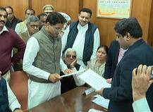 ਦੀਪੇਂਦਰ ਹੁੱਡਾ ਨੇ ਭਰਿਆ ਰਾਜ ਸਭਾ ਸੀਟ ਲਈ ਨਾਮਜ਼ਦਗੀ ਪੱਤਰ, ਜੋਤੀਰਾਦਿੱਤਿਆ ਸਿੰਧਿਆ ਦੇ ਪਾਰਟੀ ਛੱਡਣ ਨੂੰ ਦੱਸਿਆ ਮੰਦਭਾਗਾ