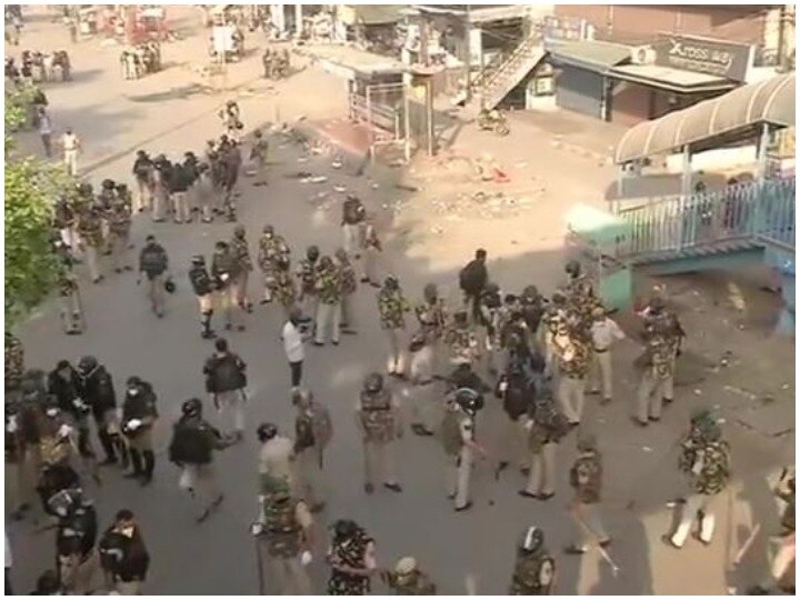 COVID-19 lockdown: Shaheen Bagh protest site cleared by Delhi police ਪੁਲਿਸ ਨੇ ਸ਼ਾਹੀਨ ਬਾਗ ਕਰਾਇਆ ਖਾਲੀ, ਪ੍ਰਦਰਸ਼ਨ ਦੇ 101ਵੇਂ ਦਿਨ ਉਖਾੜੇ ਟੈਂਟ