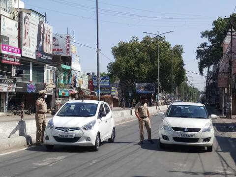 ਨਵੇਂ ਸਾਲ ਮੌਕੇ ਰਾਤ ਨੂੰ ਬਾਹਰ ਨਿਕਲਣ 'ਤੇ ਪਾਬੰਦੀ, ਪੁਲਿਸ ਫੋਰਸ ਤਾਇਨਤ