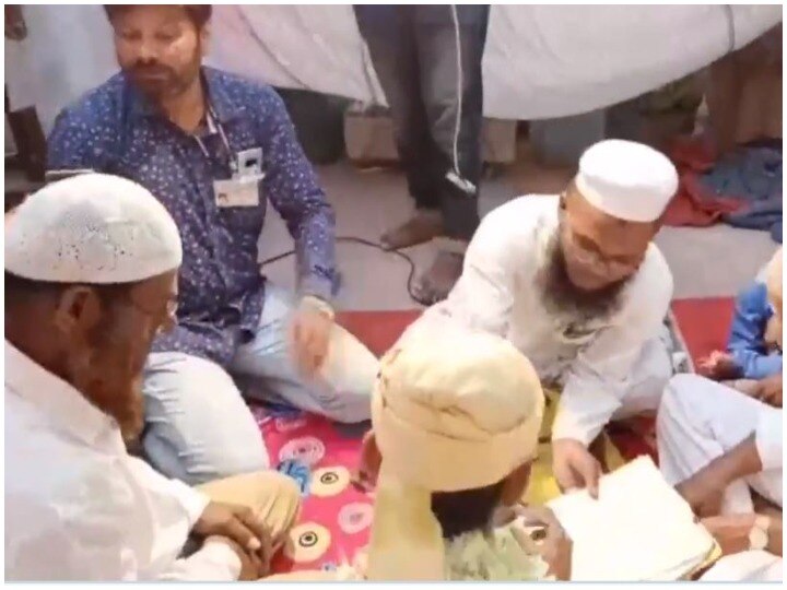 Maharashtra: 'Nikah' of a couple was performed through video call in Aurangabad  ਦੇਸ਼ ‘ਚ ਲਗਾਤਾਰ ਹੋ ਰਹੇ ਵੀਡੀਓ ਕਾਲ ਜ਼ਰੀਏ ਵਿਆਹ, ਲੌਕ ਡਾਊਨ ‘ਚ ਹੁਣ ਇੱਕ ਹੋਰ ਵਿਆਹ