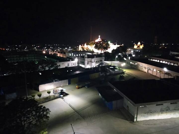 ਸਾਰੇ ਹੀ ਸਮਾਗਮਾਂ ਨੂੰ ਬਹੁਤ ਹੀ ਸਾਦਗੀ ਦੇ ਨਾਲ ਮਨਾਇਆ ਜਾ ਰਿਹਾ ਹੈ। 