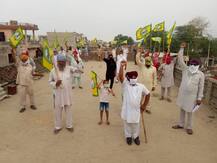 ਕਿਸਾਨਾਂ ਨੇ ਕੈਪਟਨ ਖਿਲਾਫ ਕੱਢੀ ਭੜਾਸ, ਛੱਤਾਂ ਤੇ ਚੜ੍ਹ ਕੀਤਾ ਵਿਰੋਧ