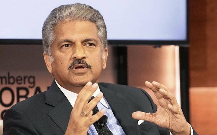 Anand Mahindra's Jugaad Video proves that a little ingenuity goes a long way ਜੁਗਾੜ ਦਾ ਵੀਡੀਓ ਵੇਖ ਕੇ ਹੈਰਾਨ ਹੋਏ ਮਹਿੰਦਰਾ ਕੰਪਨੀ ਦੇ ਮਾਲਕ, ਸ਼ੇਅਰ ਕਰ ਕੇ ਆਖੀ ਇਹ ਗੱਲ…