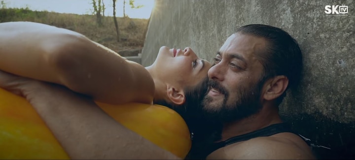 Salman Khan's New Song, teaser out Now ਲੌਕਡਾਊਨ 'ਚ ਸਲਮਾਨ ਖਾਨ ਨੇ ਫਾਰਮ ਹਾਊਸ ਤੇ ਕੀਤਾ ਇੱਕ ਹੋਰ ਗੀਤ