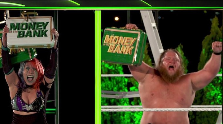 WWE Money in the Bank 2020 results: Otis, Asuka win Ladder Match WWE ਦੇ ਇਤਿਹਾਸ ਦਾ ਸਭ ਤੋਂ ਬਿਹਤਰੀਨ ਮੈਚ, ਓਟਿਸ ਤੇ ਅਸੂਕਾ ਨੂੰ ਮਿਲੀ ਜਿੱਤ