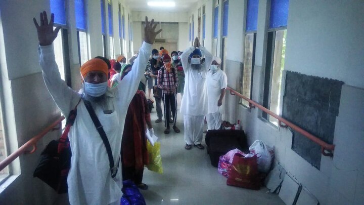 160 corona patients discharge in last 3 days in Punjab also less new positive cases ਪੰਜਾਬੀਆਂ ਨੇ ਕੋਰੋਨਾ ਦੇ ਲਵਾਏ ਗੋਢੇ, ਤਿੰਨ ਦਿਨਾਂ 'ਚ 160 ਲੋਕ ਹੋਏ ਠੀਕ