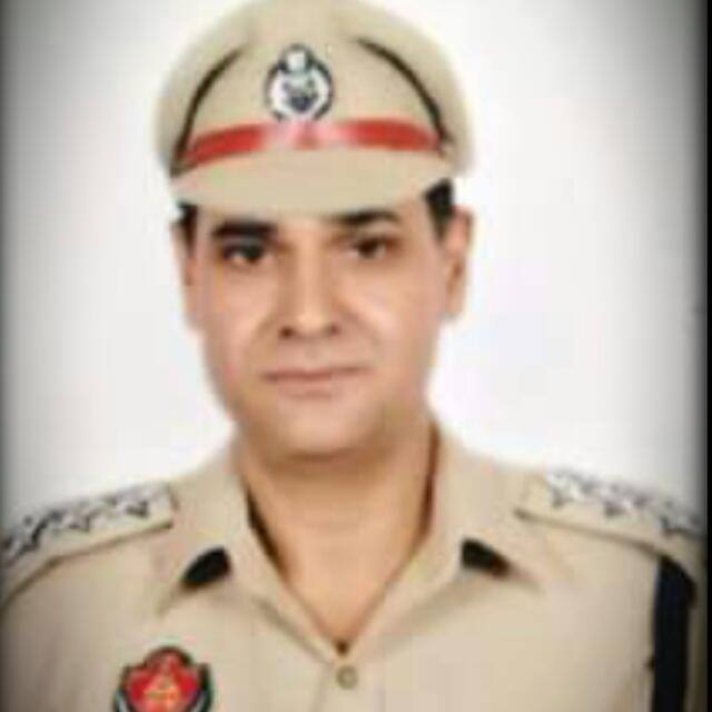 case file against Ex DSP Balwinder singh sekhon who facebook post against Congress MLA Harminder gill ਕਾਂਗਰਸੀ ਵਿਧਾਇਕ ਨਾਲ ਸਾਬਕਾ ਡੀਐਸਪੀ ਨੇ ਲਿਆ ਪੰਗਾ, ਹੁਣ ਕੇਸ ਦਰਜ