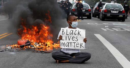 ਅਮਰੀਕਾ ਦੇ ਵਿਗੜੇ ਹਾਲਾਤ, ਭਿਆਨਕ ਹਿੰਸਾ ਮਗਰੋਂ 40 ਸ਼ਹਿਰਾਂ 'ਚ ਕਰਫਿਊ curfew imposed in 40 cities of usa due to custodial death of Gorge Floyd ਅਮਰੀਕਾ ਦੇ ਵਿਗੜੇ ਹਾਲਾਤ, ਭਿਆਨਕ ਹਿੰਸਾ ਮਗਰੋਂ 40 ਸ਼ਹਿਰਾਂ 'ਚ ਕਰਫਿਊ