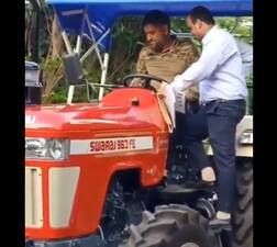 ਧੋਨੀ ਨੇ ਕ੍ਰਿਕਟ ਛੱਡ ਸ਼ੁਰੂ ਕੀਤੀ ਖੇਤੀ, ਖੁਦ ਟਰੈਕਟਰ ਚਲਾਉਣਾ ਵੀ ਸਿੱਖਿਆ