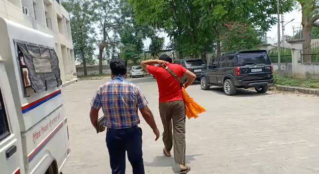 ਮੂਸੇਵਾਲਾ ਨੇ ਫਿਰ ਉਡਾਈਆਂ ਕਾਨੂੰਨ ਦੀਆਂ ਧੱਜੀਆਂ, ਪੁਲਿਸ ਨੇ ਕਿਉਂ ਨਹੀਂ ਕੀਤਾ ਗ੍ਰਿਫ਼ਤਾਰ?