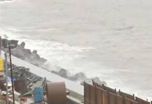 ਮੁੰਬਈ 'ਚ ਭਾਰੀ ਮੀਂਹ ਕਰਕੇ ਮੈਰੀਨ ਡਰਾਇਵ ਪ੍ਰਭਾਵਿਤ, ਉੱਚੀਆਂ ਲਹਿਰਾਂ ਕਰਕੇ ਬੀਐਮਸੀ ਨੇ ਜਾਰੀ ਕੀਤੀ ਚੇਤਾਵਨੀ