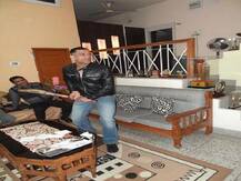 ਜਨਮ ਦਿਨ ਮੌਕੇ ਧੋਨੀ ਨੇ ਦੋਸਤਾਂ ਨਾਲ ਖੇਡੀ ਕ੍ਰਿਕਟ, ਦੇਖੋ ਕਪਤਾਨ ਕੂਲ ਦੀਆਂ ਖਾਸ ਤਸਵੀਰਾਂ