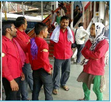 ਭਾਰਤ ਤੇ ਅਫਗਾਨਿਸਤਾਨ ਵਿਚਾਲੇ ਵਪਾਰ ਸ਼ੁਰੂ ਹੋਣ 'ਤੇ ਕੁੱਲੀਆਂ ਦੇ ਚਿਹਰਿਆਂ 'ਤੇ ਪਰਤੀ ਰੌਣਕ ਭਾਰਤ ਤੇ ਅਫਗਾਨਿਸਤਾਨ ਵਿਚਾਲੇ ਵਪਾਰ ਸ਼ੁਰੂ ਹੋਣ 'ਤੇ ਕੁੱਲੀਆਂ ਦੇ ਚਿਹਰਿਆਂ 'ਤੇ ਪਰਤੀ ਰੌਣਕ