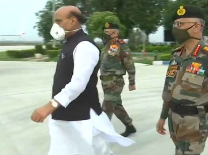 Defence minister rajnath singh on two days leh ladakh visit ਦੋ ਦਿਨਾਂ ਲੱਦਾਖ ਦੌਰੇ 'ਤੇ ਗਏ ਰੱਖਿਆ ਮੰਤਰੀ ਰਾਜਨਾਥ ਸਿੰਘ, ਆਖ਼ਿਰ ਕੀ ਨੇ ਸਰਹੱਦੀ ਹਾਲਾਤ ?